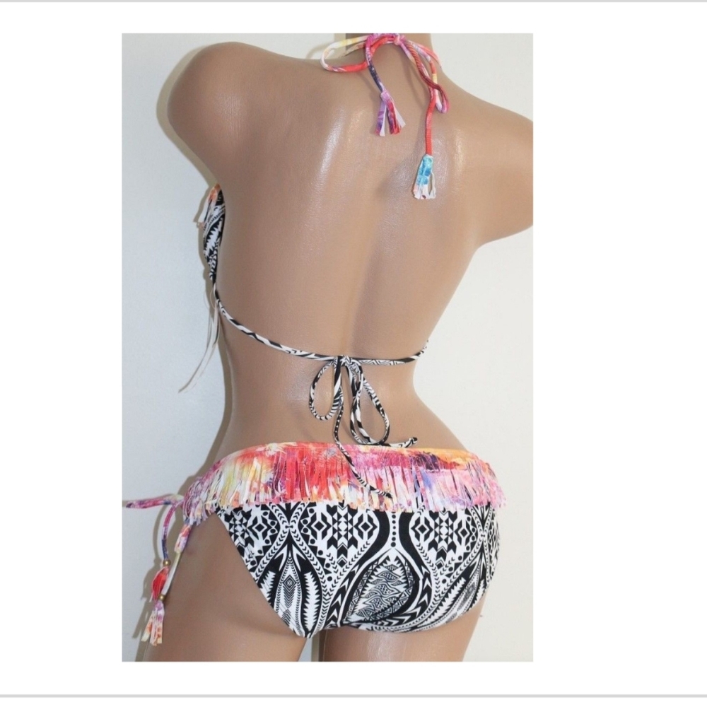 NWT Raisins bikini Triangle Fringe Geometric Small - Picture 3 of 3